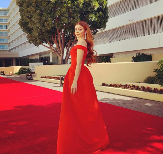 Golden Globes 2021: Rosamund Pike, Dan Levy, Nicole Kidman and more best dressed celebs steal the spotlight