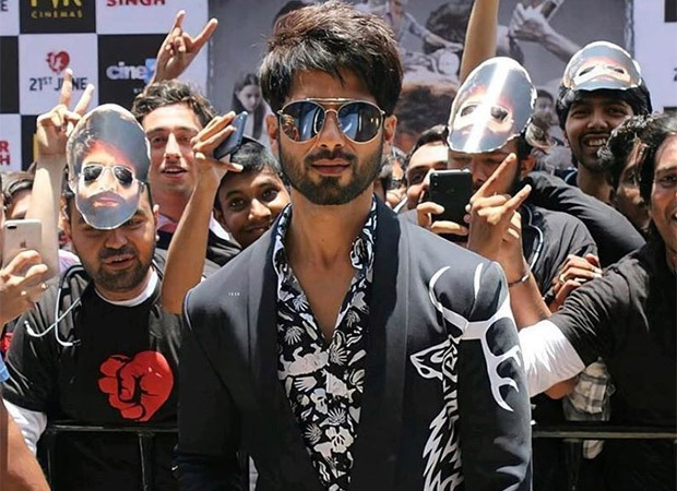 Shahid Kapoor thanks his fans for the ‘rare love’ showered on him by them with a throwback picture