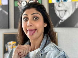 Shilpa Shetty has a fun take on ‘great minds think alike’ as she poses in front of Albert Einstein’s portrait