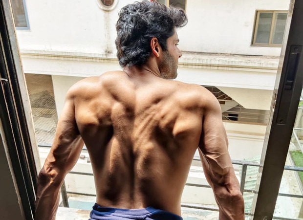 Abhimanyu Dassani undergoes physical transformation for the shoot of a special song in Nikamma; flaunts his ripped muscles