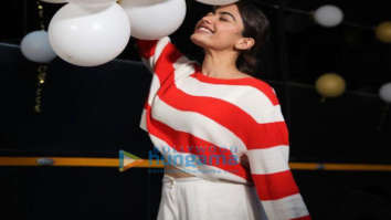 On the sets of the movie Goodbye