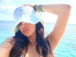 Janhvi Kapoor understand hype around Maldives, shares glorious pictures from her beach vacation 