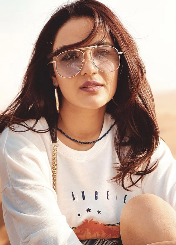 Jasmin Bhasin and Aly Goni are lovebirds in Dubai, share their pictures from their holiday