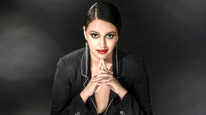 LOL- Swara Bhaskar: “I’m sure I can be ACCUSED of eve-teasing Shah Rukh Khan”| B’day Special LOL- Swara Bhaskar: “I’m sure I can be ACCUSED of eve-teasing Shah Rukh Khan”| B’day Special