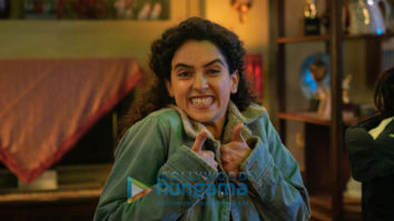 On The Sets Of The Movie Pagglait