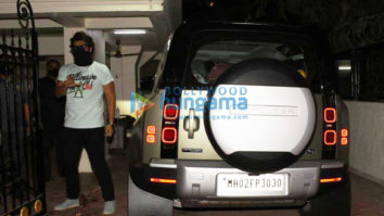 Photos: Arjun Kapoor spotted with his new car