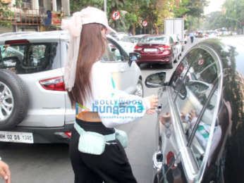 Photos: Disha Patani spotted at Food Hall