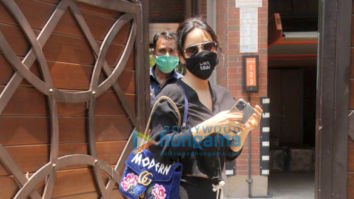 Photos: Neha Sharma spotted in Bandra