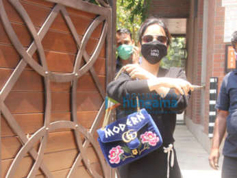 Photos: Neha Sharma spotted in Bandra