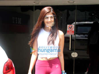 Photos: Pooja Hegde snapped at the gym in Santacruz