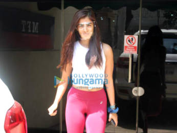 Photos: Pooja Hegde snapped at the gym in Santacruz