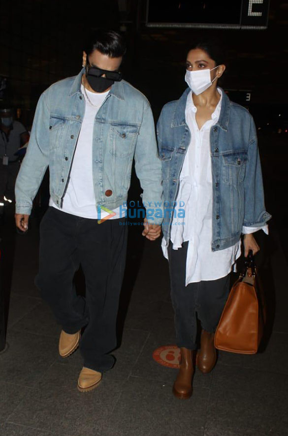 Photos: Ranveer Singh, Sara Ali Khan, Deepika Padukone, Janhvi Kapoor and others snapped at the airport Photos: Ranveer Singh, Sara Ali Khan, Deepika Padukone, Janhvi Kapoor and others snapped at the airport