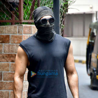 Photos: Ranveer Singh spotted at a dubbing studio in Bandra