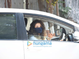 Photos: Raveena Tandon snapped in Bandra