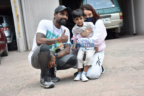 photos remo dsouza snapped in versova with wife 3