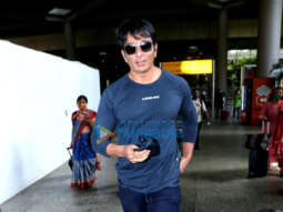 Photos: Sonu Sood, Shruti Haasan and others snapped at the airport