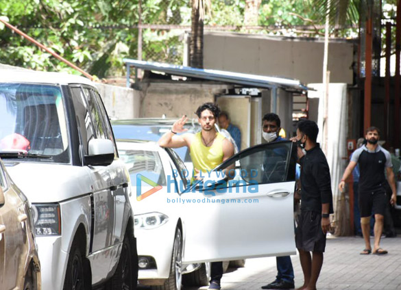 photos tiger shroff spotted at a dance class in andheri 3 2