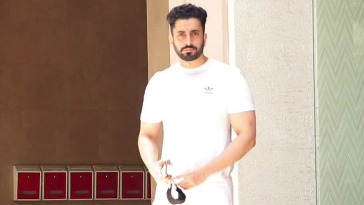 Sunny Singh spotted at Juhu