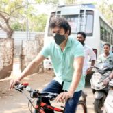 Vijay rides a bicycle to cast vote during Tamil Nadu elections 2021, massive crowd erupts to see Thalapathy