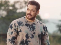 WATCH: Salman Khan supplies food packets to COVID warriors