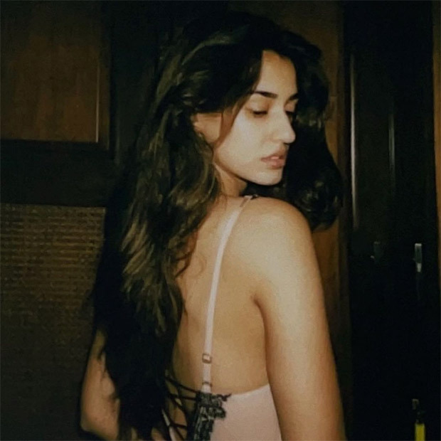 Disha Patani sets the internet on fire as she poses in lace lingerie bodysuit Disha Patani sets the internet on fire as she poses in lace lingerie bodysuit