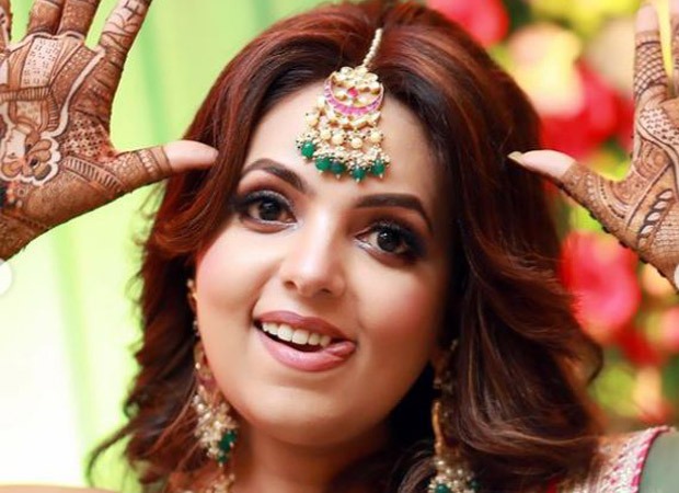 Sugandha Mishra shares pictures from her Mehendi ceremony ahead of the big day with Sanket Bhosale