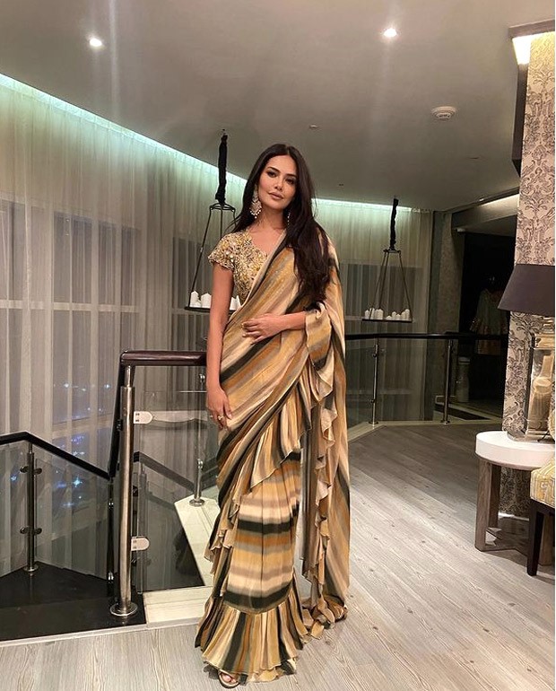 Esha Gupta looks like an absolute diva in a gorgeous ruffle saree