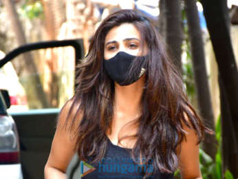 Photos: Daisy Shah spotted at pilates studio in Santacruz