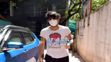 Photos: Ibrahim Ali Khan spotted at a clinic in Bandra