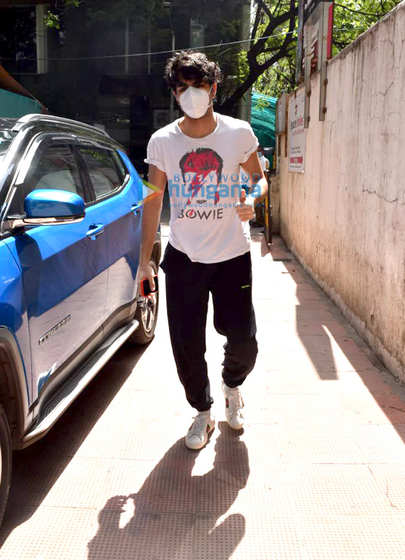 Photos: Ibrahim Ali Khan spotted at a clinic in Bandra