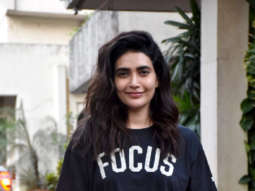 Photos: Karishma Tanna snapped in Juhu