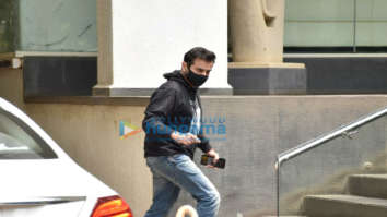 Photos: Sanjay Kapoor and Jahan Kapoor snapped in Juhu