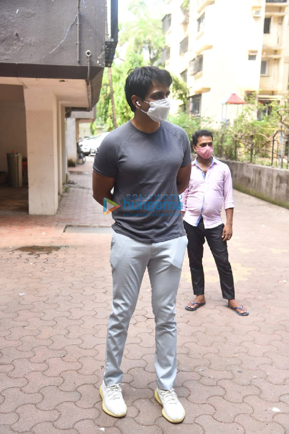 photos sonu sood snapped at his residence 4 3