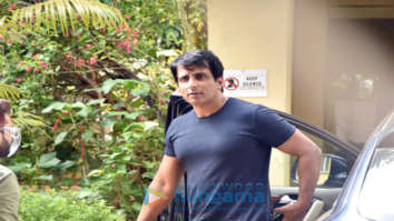 Photos: Sonu Sood snapped in Juhu