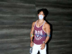 Photos: Tiger Shroff snapped in Bandra