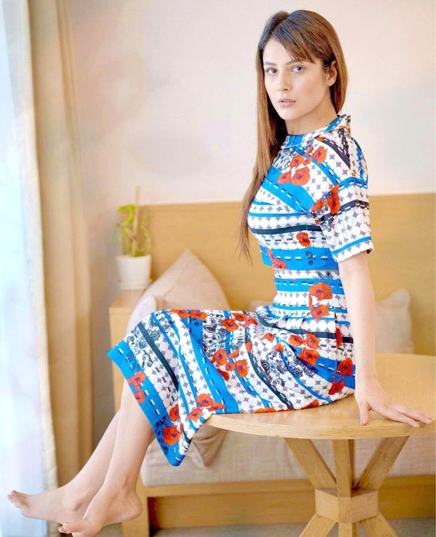 Shehnaaz Gill looks gorgeous in printed midi dress Shehnaaz Gill looks gorgeous in printed midi dress