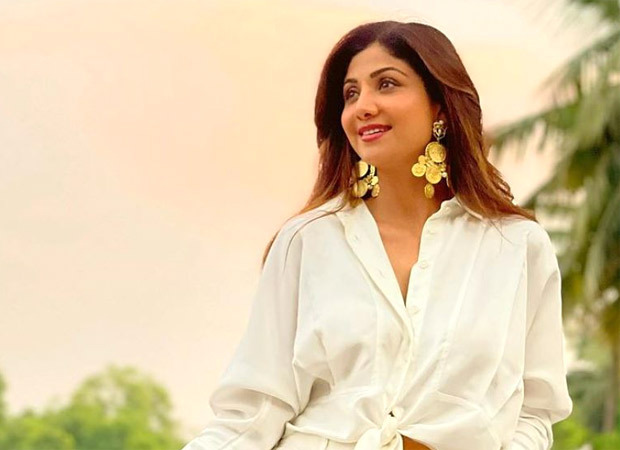 Shilpa Shetty pens a note on the current COVID situation; says ‘Together, we will overcome this’
