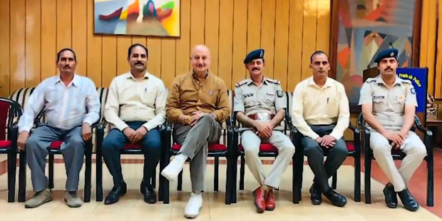 Anupam Kher interacts with police officers in his hometown Shimla