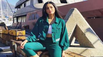 Khatron Ke Khiladi 11: Sana Makbul shines bright in pine green jacket, pants and crop top Khatron Ke Khiladi 11: Sana Makbul shines bright in pine green jacket, pants and crop top