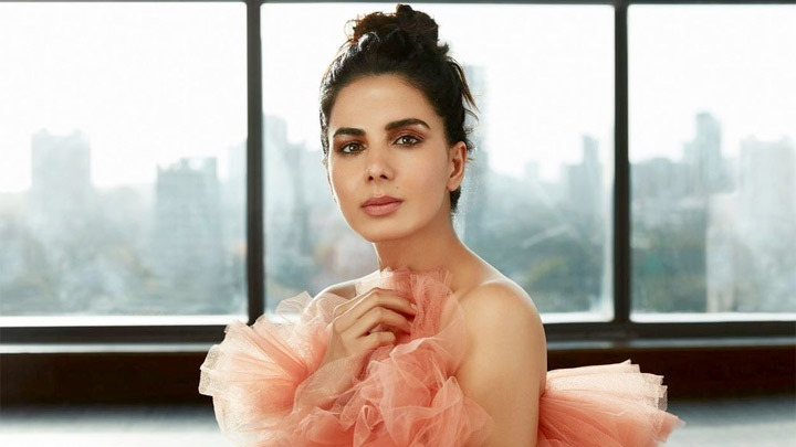 Kirti Kulhari: “Girls should try falling in LOVE once before they get married, experiencing…”| RF Kirti Kulhari: “Girls should try falling in LOVE once before they get married, experiencing…”| RF