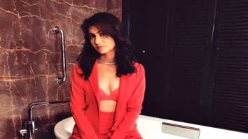 Kumkum Bhagya actress Sriti Jha looks ravishing in red bralette paired with blazer and trouser