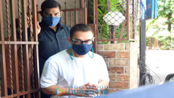 Photos: Aamir Khan spotted at a dubbing studio