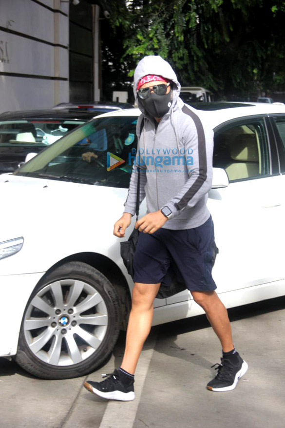 photos emraan hashmi spotted at the gym in bandra 4