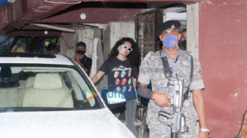 Photos: Kangana Ranaut spotted at pilates studio in Santacruz