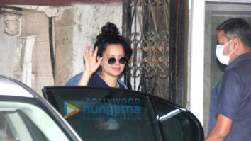 Photos: Kangana Ranaut spotted at the gym in Santacruz