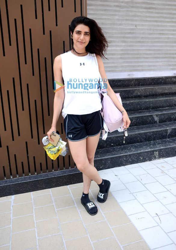 Photos: Karishma Tanna snapped at the gym Photos: Karishma Tanna snapped at the gym