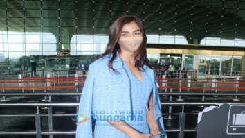 Photos: Pooja Hegde snapped at the airport