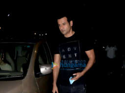 Photos: Rohit Roy, Raveena Tandon and others snapped at Mandira Bedi’s house