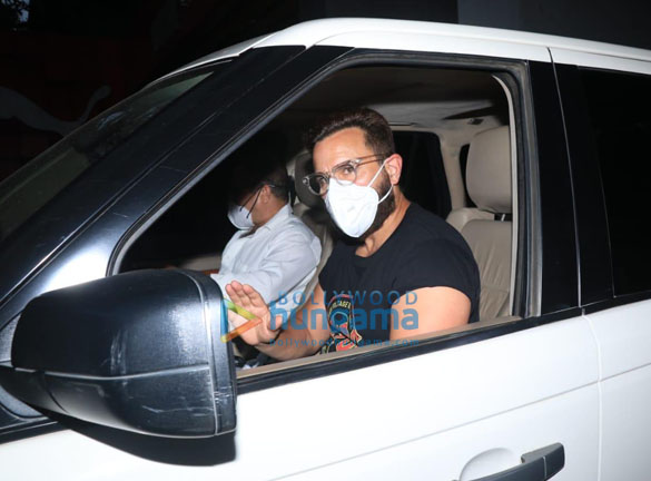photos saif ali khan snapped at ramesh s taurani office in bandra 3