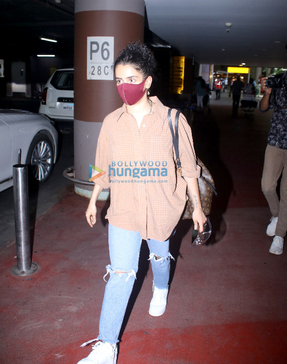 Photos: Sanya Malhotra snapped at the airport